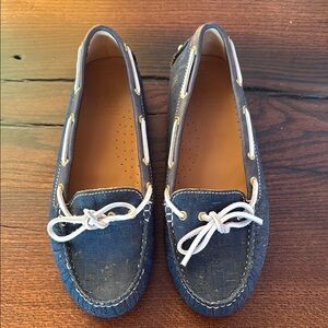 Rutz- walk in Cork   Navy Blue Women's Loafers